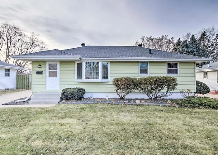 Cheerful Rochester Retreat With Yard And Workout Room!