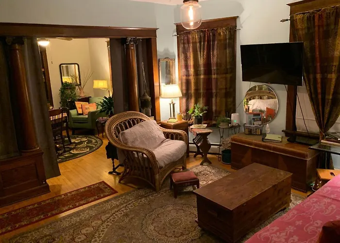 Bizzaro Apartment Minneapolis