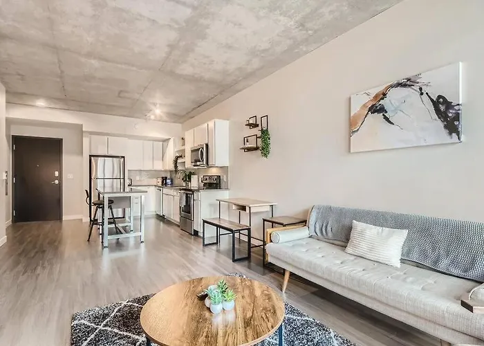 Luxury 1 Bedroom Apt - Downtown! Minneapolis