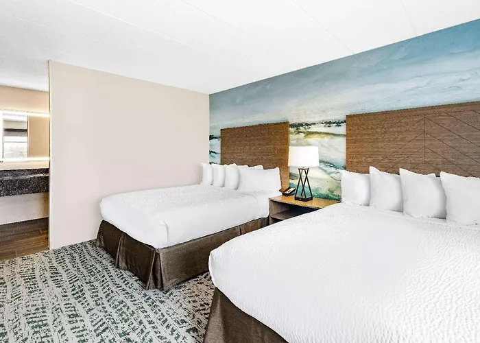 Americinn By Wyndham Duluth South Proctor Black Woods Event Ctr