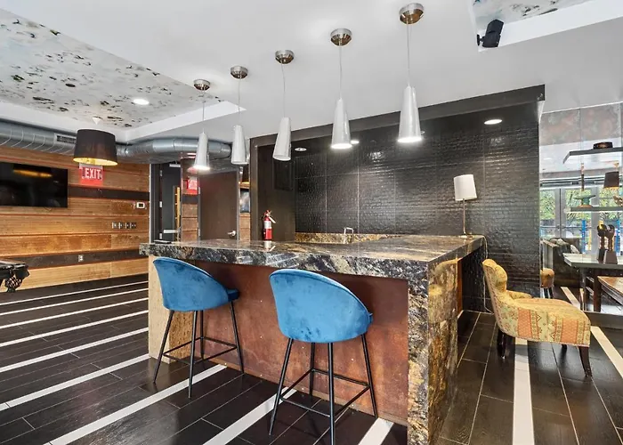 Sleek One Bedroom Condo Downtown Minneapolis 353