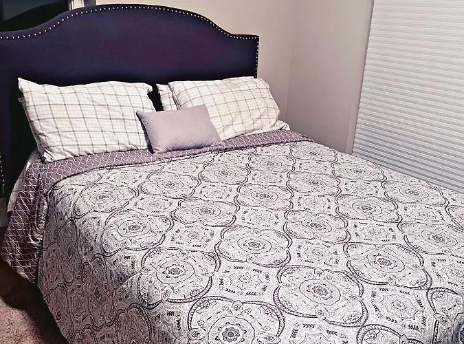 Luxury Condo Stay Minneapolis