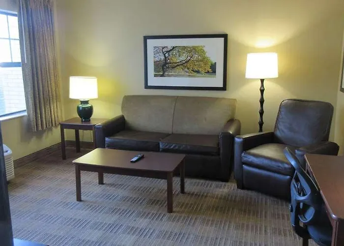 Mainstay Suites Rochester South Mayo Clinic