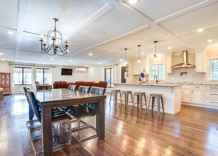 Spacious Stillwater Home With Fire Pit And Game Room! Lake Elmo