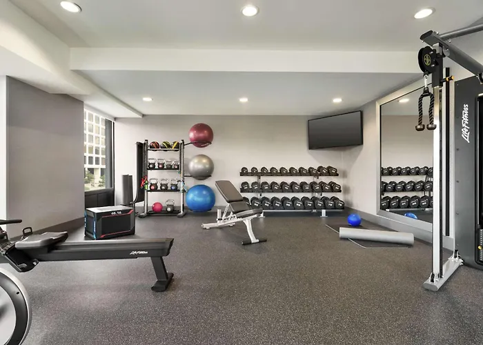 Home2 Suites By Hilton Minneapolis University Area