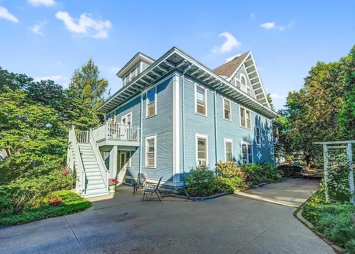 The Fitzgerald Villa Saint Paul