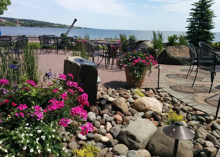 Canal Park Lodge Duluth