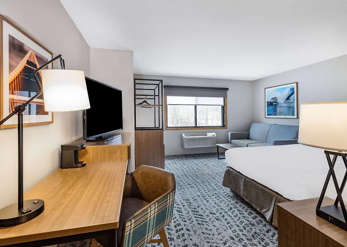 Americinn By Wyndham Proctor Duluth Black Woods Conv Ctr