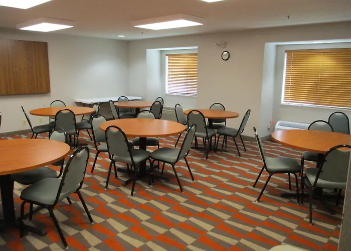 Microtel Inn & Suites By Wyndham New Ulm