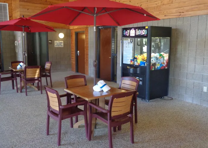 Americinn By Wyndham Grand Rapids