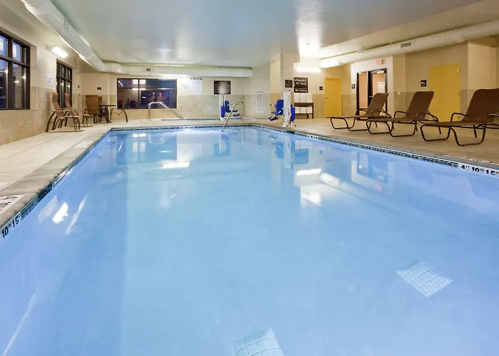 Hampton Inn & Suites Minneapolis West/ Minnetonka