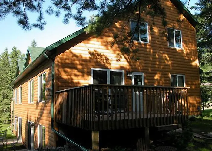 Woodland Beach Resort Deerwood