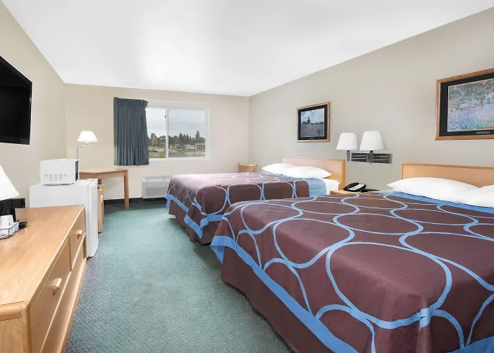 Northwoods Inn And Suites Ely