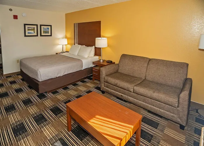 Quality Inn Near Medical Center Rochester